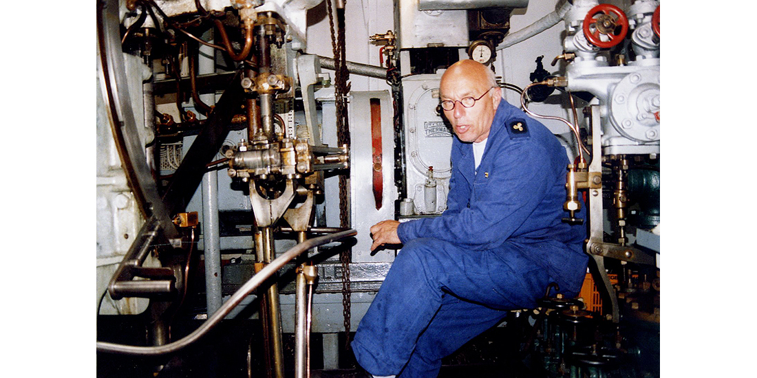 HMS Elfin op de Lek