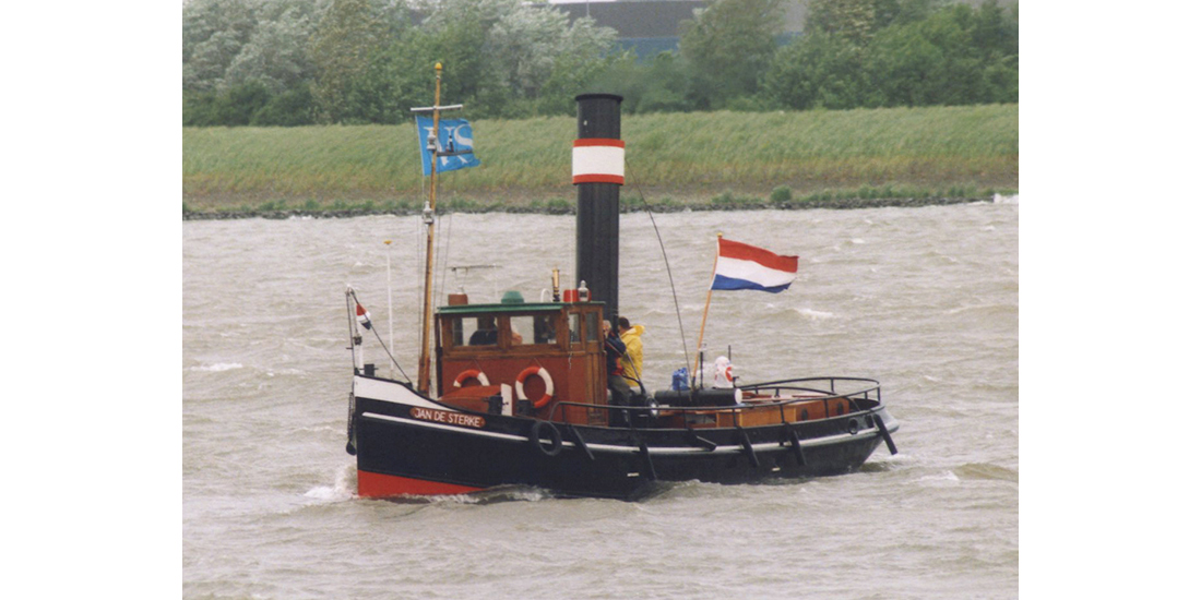HMS Elfin op de Zaan